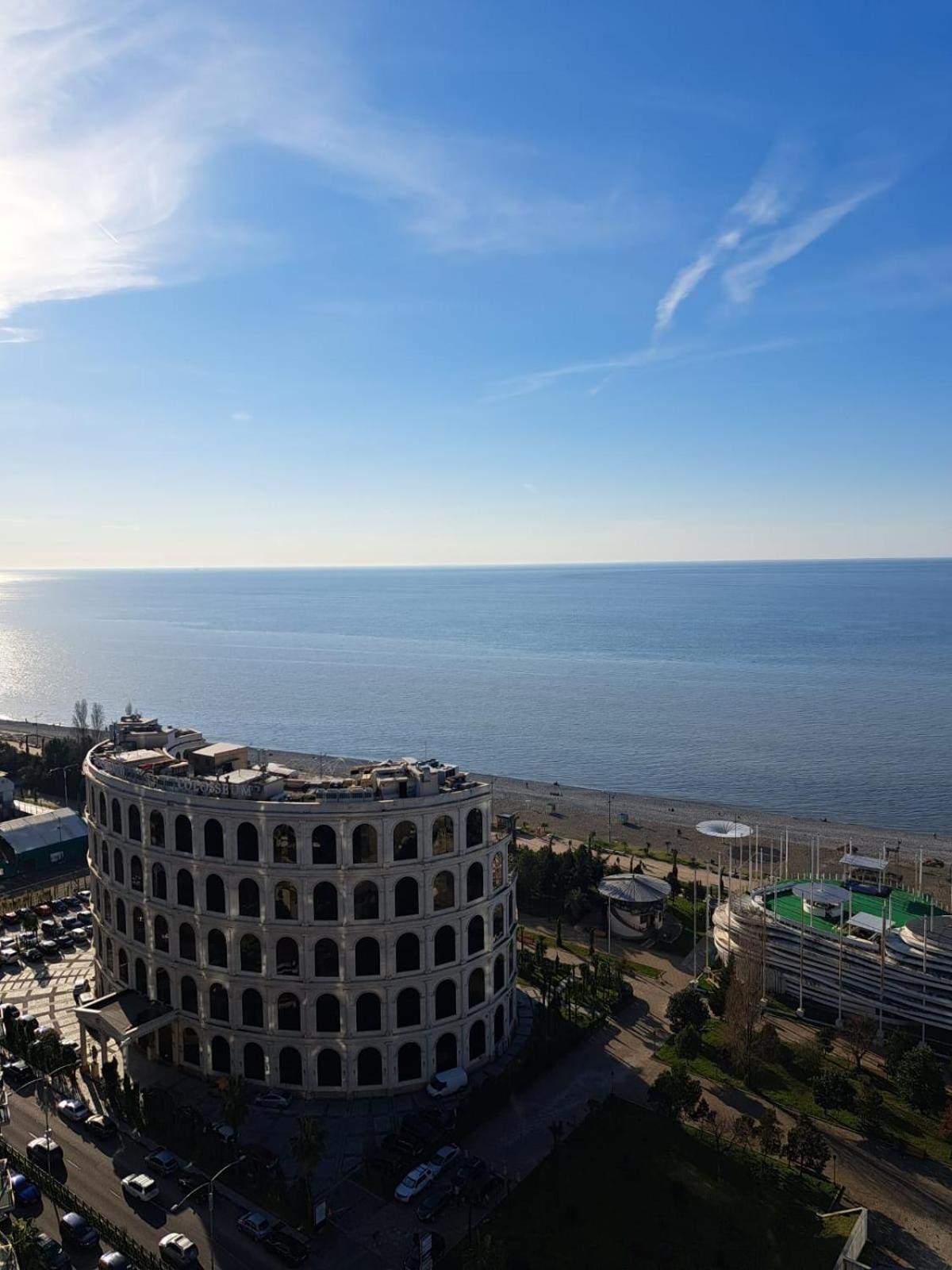 Apartments On Horizon Batumi Exterior photo